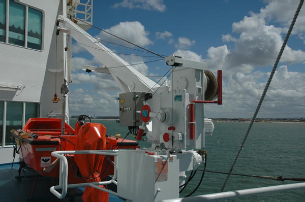 9e ferry Dover Calais 22