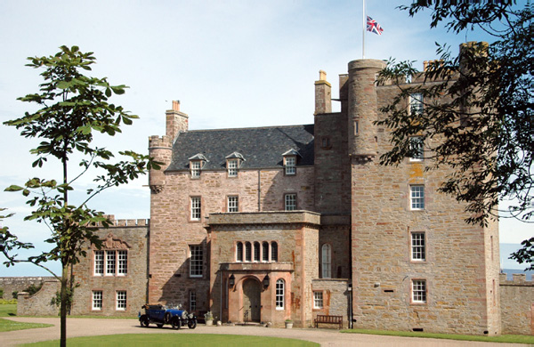 Calais_to_Scrabster 0334 Queen Mothers House Castle of Mey